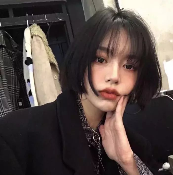 为黛茜小姐开车